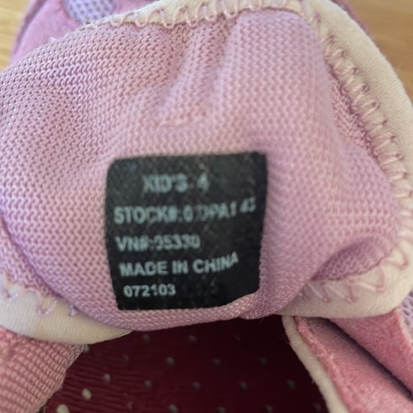 L.L. Bean pink suede sneakers - Picture 4 of 5